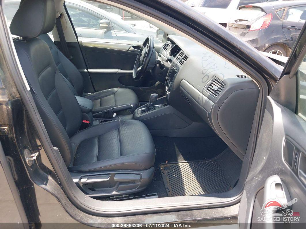 3VWD07AJ8FM250428 2015 VOLKSWAGEN JETTA photo no. 5