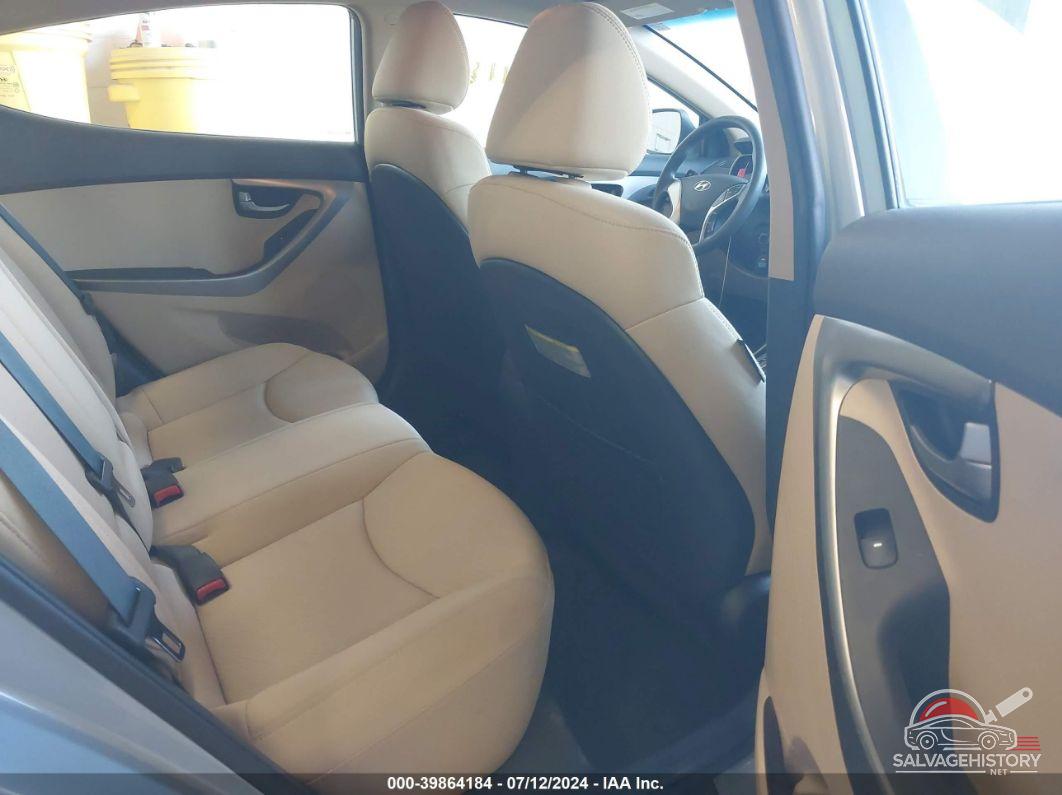 KMHDH4AE0CU281902 2012 HYUNDAI ELANTRA photo no. 8