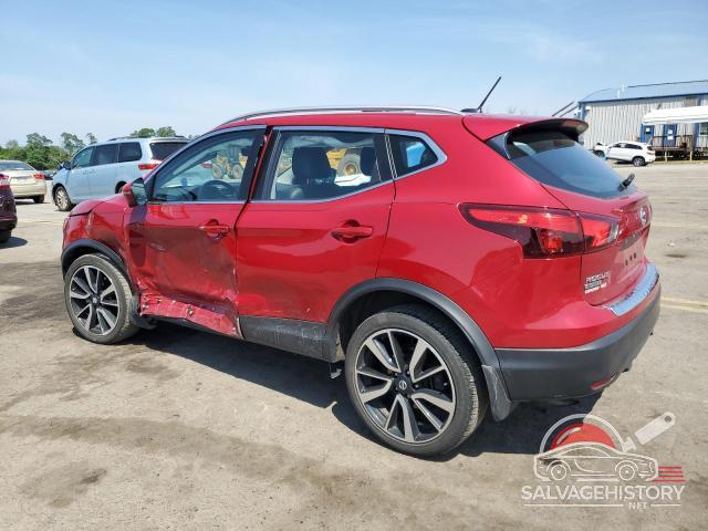 JN1BJ1CR9JW203539 2018 NISSAN ROGUE photo no. 2