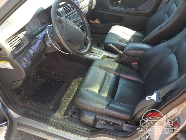 YV1LW53D8X2544326 1999 VOLVO V70 photo no. 7