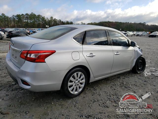 3N1AB7APXJY243067 2018 NISSAN SENTRA photo no. 3