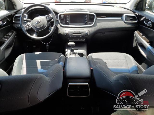 5XYPG4A52KG591490 2019 KIA SORENTO photo no. 8