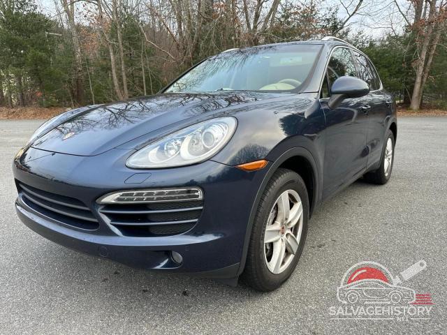WP1AA2A22DLA11808 2013 PORSCHE CAYENNE photo no. 2