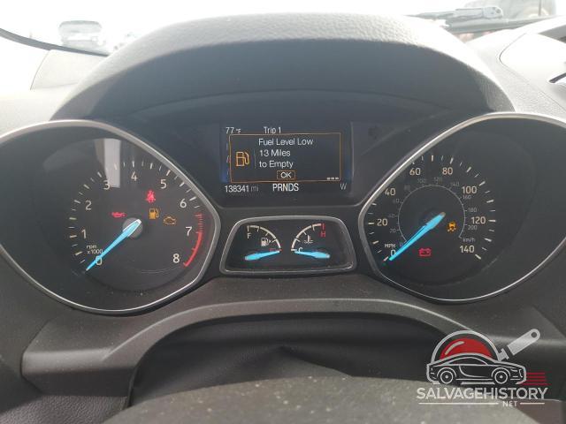 1FMCU9G97HUB89501 2017 FORD ESCAPE photo no. 9