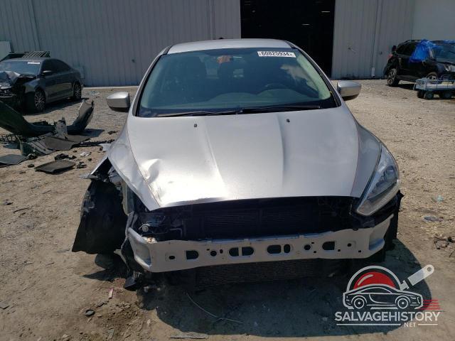1FADP3F29JL288453 2018 FORD FOCUS photo no. 5