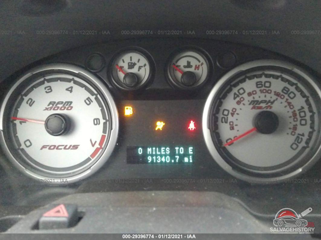 1FAHP3FN8AW248567 2010 FORD FOCUS photo no. 7