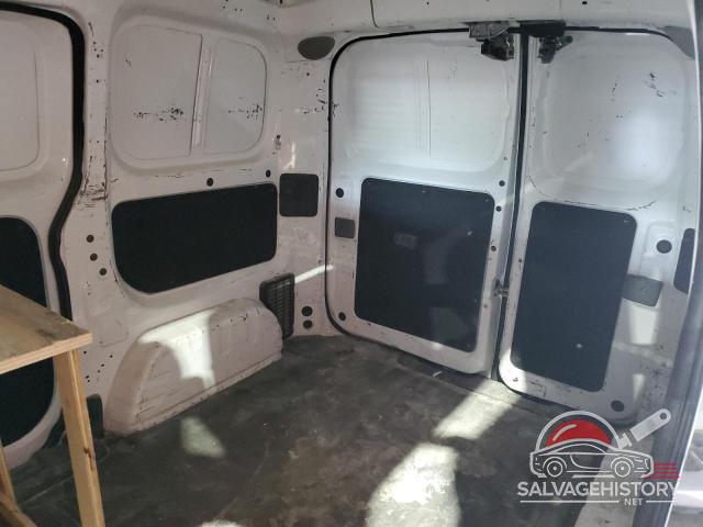 3N6CM0KN3HK695067 2017 NISSAN NV photo no. 10