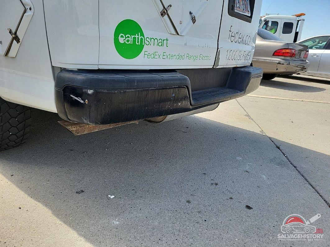 1GCWGFCA6E1132985 2014 CHEVROLET EXPRESS G2500 photo no. 8