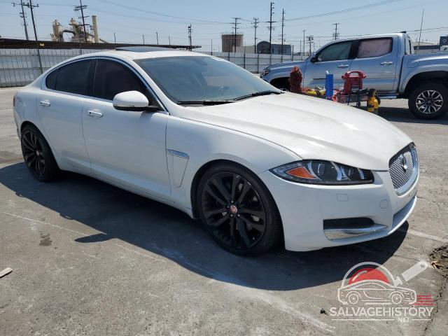 SAJWA0FB5CLS53948 2012 JAGUAR XF photo no. 4