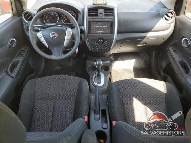 3N1CN7AP4JK440769 2018 NISSAN VERSA photo no. 8