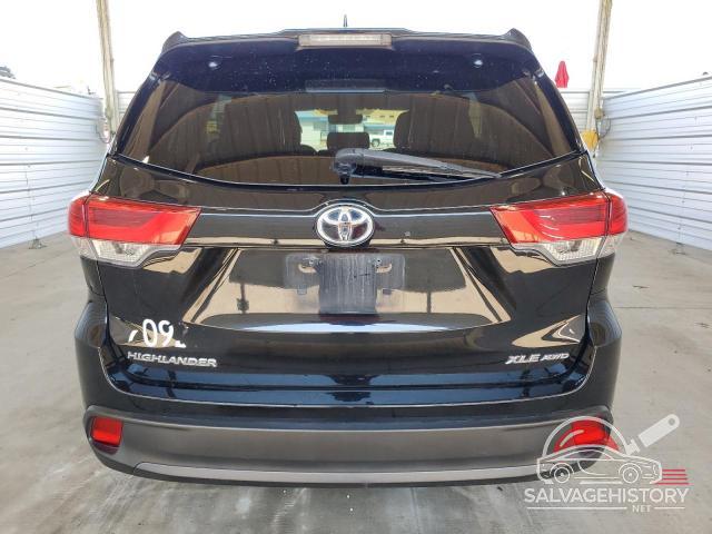 5TDJZRFH1JS550267 2018 TOYOTA HIGHLANDER photo no. 6