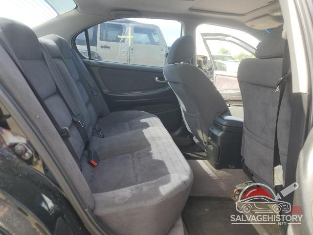 JN1DA31D83T523662 2003 NISSAN MAXIMA photo no. 10