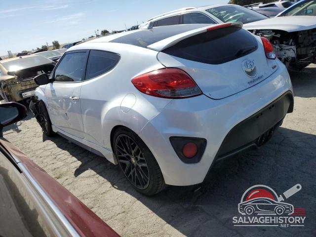 KMHTC6AE1FU231956 2015 HYUNDAI VELOSTER photo no. 2