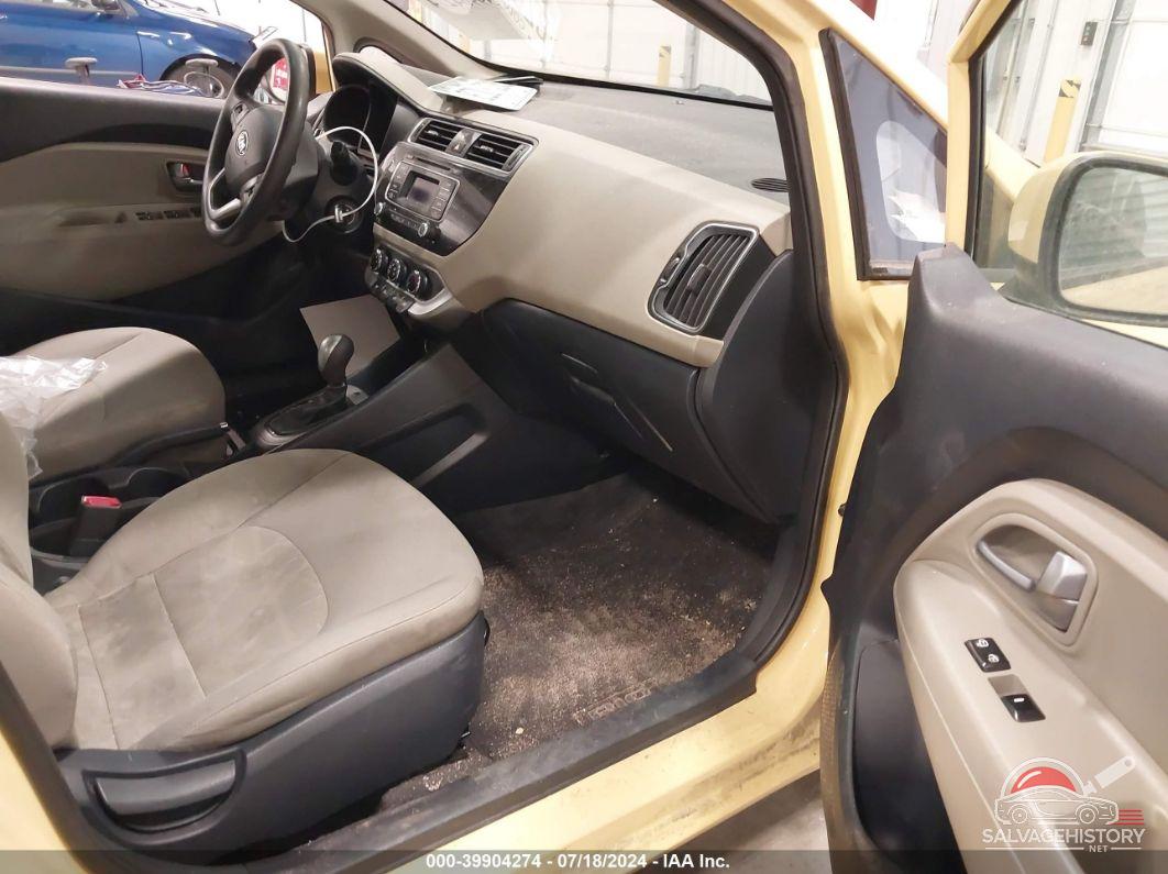 KNADM4A35G6584034 2016 KIA RIO photo no. 5