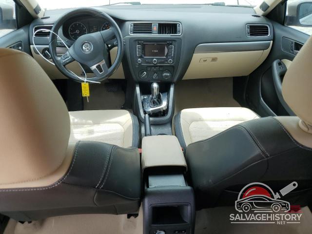 3VWLP7AJXDM242397 2013 VOLKSWAGEN JETTA photo no. 8