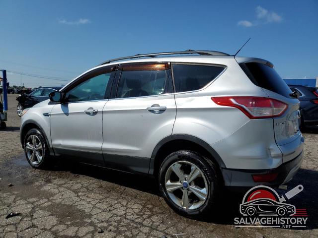 1FMCU9G9XDUD23184 2013 FORD ESCAPE photo no. 2