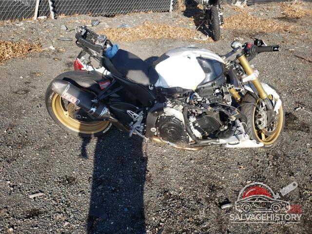 JS1GR7MA3D2101554 2013 SUZUKI GSXR750 photo no. 9