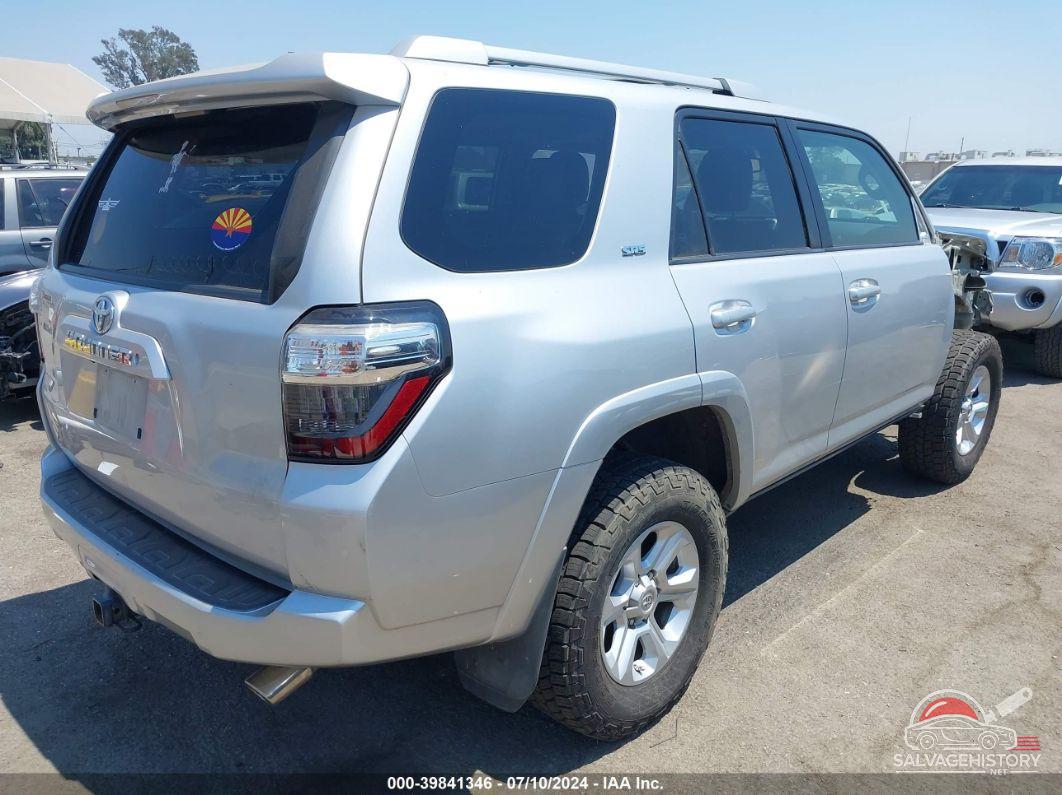 JTEBU5JR8J5553230 2018 TOYOTA 4RUNNER photo no. 4