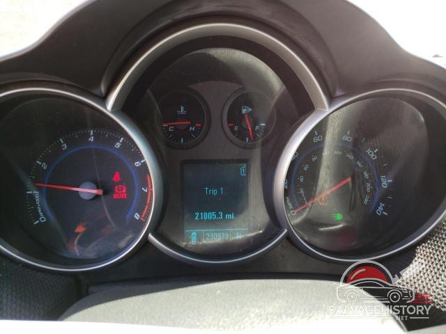 1G1PK5S96B7306754 2011 CHEVROLET CRUZE photo no. 9