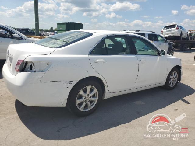4T4BF3EK0BR211439 2011 TOYOTA CAMRY photo no. 3