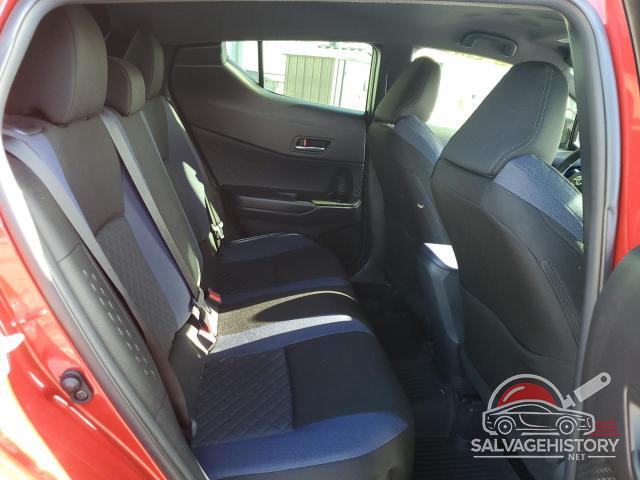 JTNKHMBX9L1064731 2020 TOYOTA C-HR photo no. 11