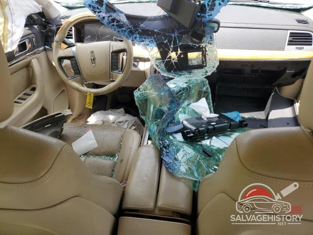 1LNHL9DR7AG604821 2010 LINCOLN MKS photo no. 8
