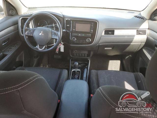 JA4AZ2A36HZ059960 2017 MITSUBISHI OUTLANDER photo no. 8