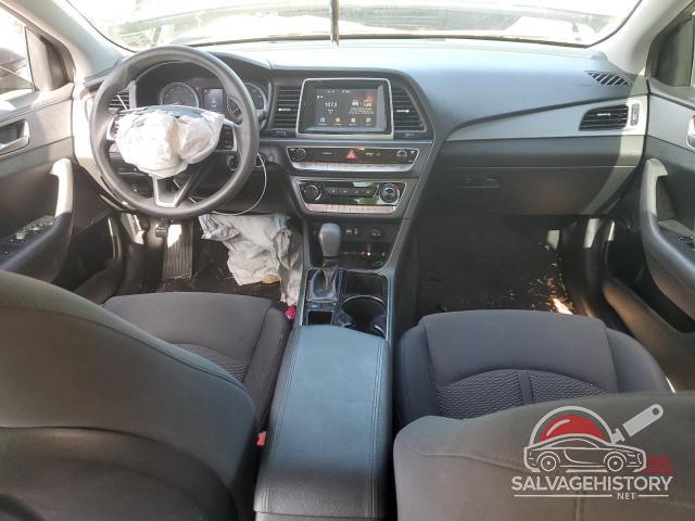5NPE24AF0JH695451 2018 HYUNDAI SONATA photo no. 8