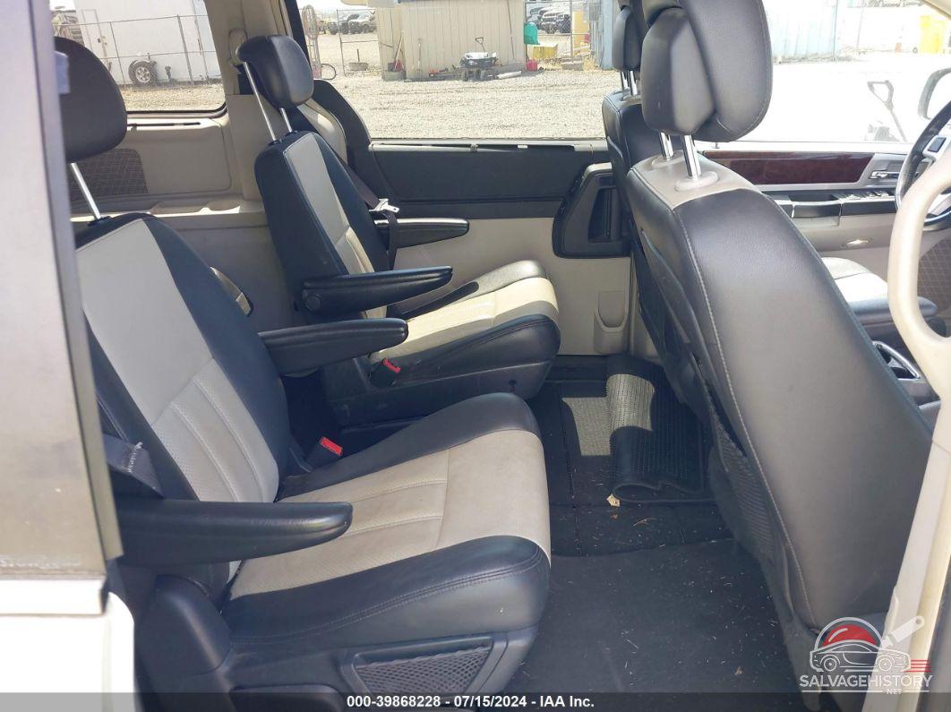 2A4RR8D10AR431020 2010 CHRYSLER TOWN & COUNTRY photo no. 8