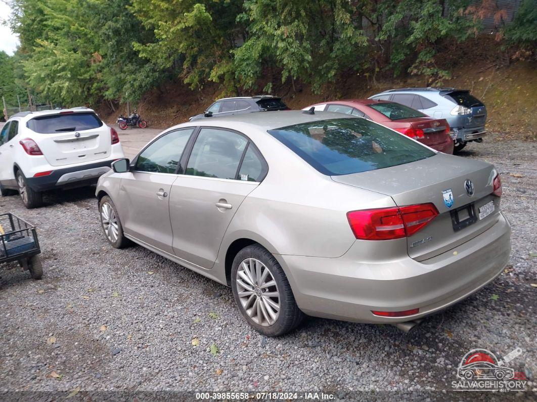 3VWD17AJ7FM410618 2015 VOLKSWAGEN JETTA photo no. 3