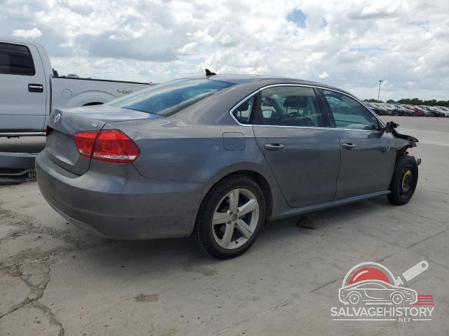 1VWBP7A38CC058458 2012 VOLKSWAGEN PASSAT photo no. 3