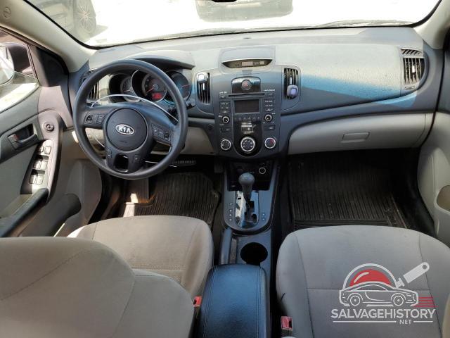KNAFU4A27A5806988 2010 KIA FORTE photo no. 8