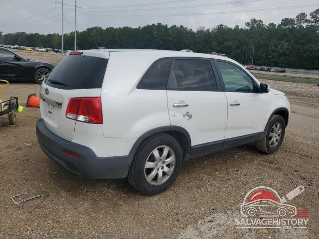 5XYKT3A18BG178437 2011 KIA SORENTO photo no. 3