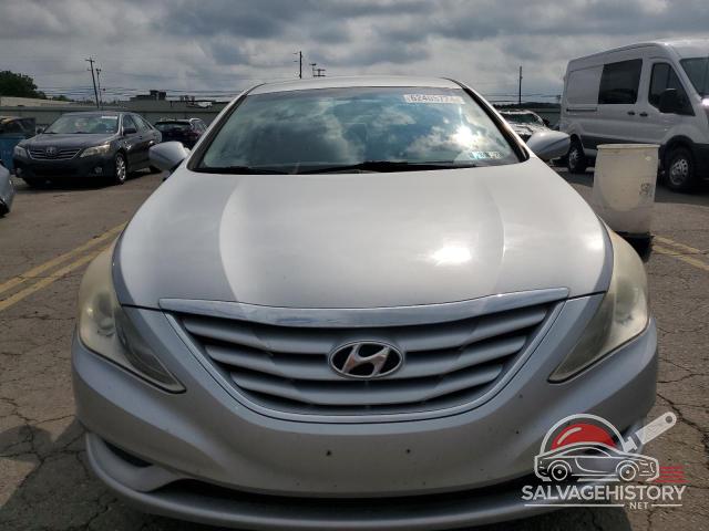 5NPEB4AC7BH202078 2011 HYUNDAI SONATA photo no. 5