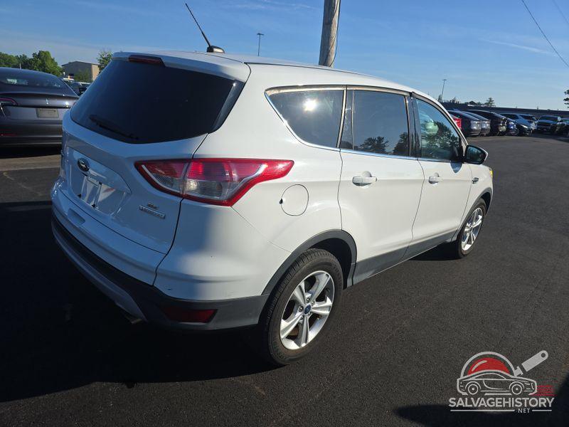 1FMCU0GX0GUC82837 2016 FORD ESCAPE photo no. 10