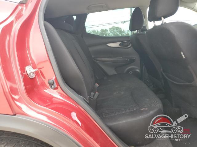 JN1BJ1CP7JW106791 2018 NISSAN ROGUE photo no. 11