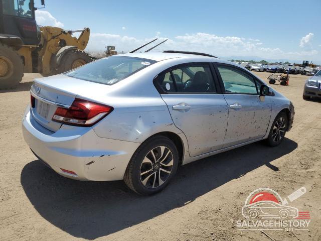 2HGFB2F97DH537666 2013 HONDA CIVIC photo no. 3