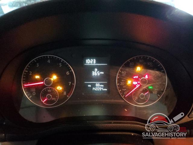 1VWAT7A33FC111868 2015 VOLKSWAGEN PASSAT photo no. 9