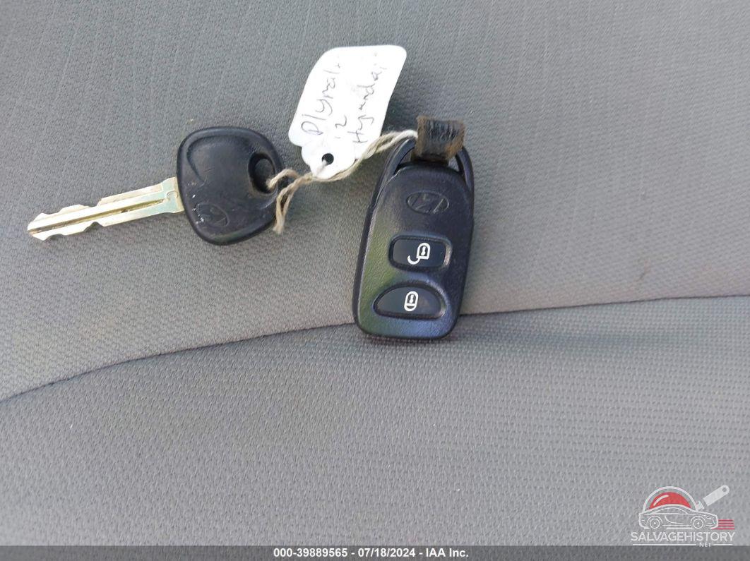 5XYZGDAB8CG124591 2012 HYUNDAI SANTA FE photo no. 11