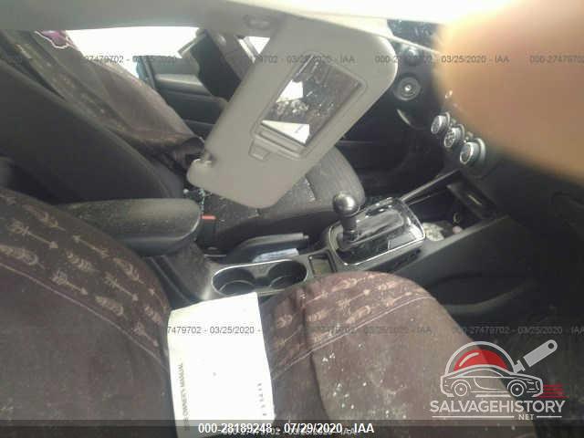 3KPFL4A76JE215797 2018 KIA FORTE photo no. 5