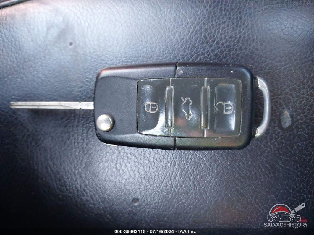 3VWRF31Y46M304222 2006 VOLKSWAGEN NEW BEETLE photo no. 11