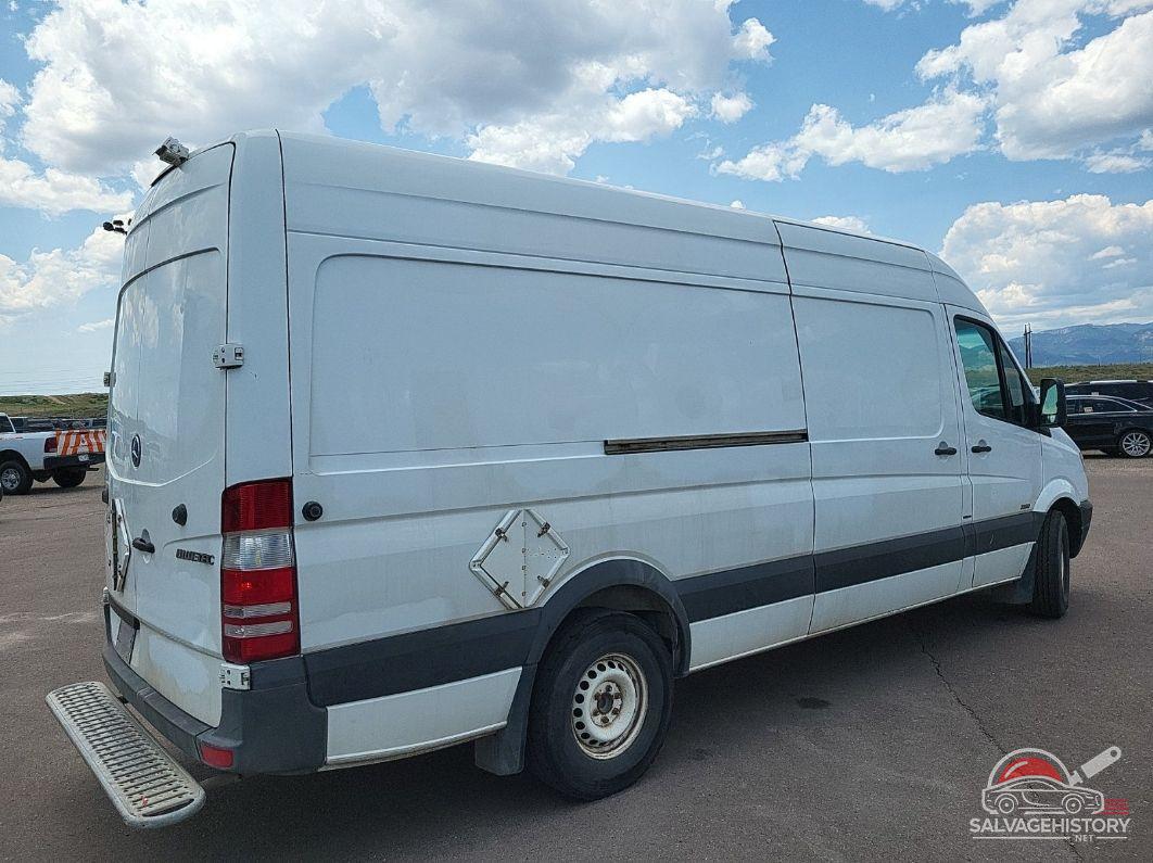 WD3PE8CB3B5595969 2011 MERCEDES-BENZ SPRINTER photo no. 3
