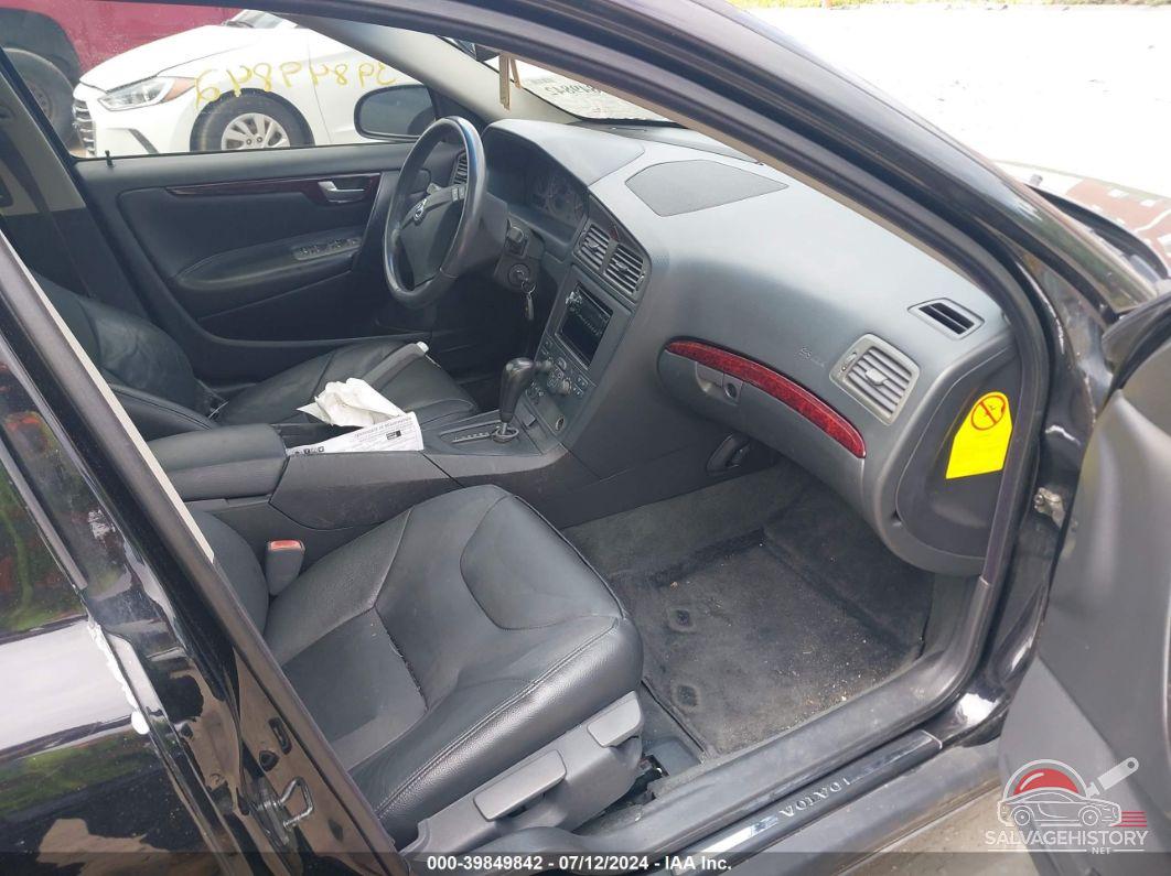 YV1RS61T132271004 2003 VOLVO S60 photo no. 5