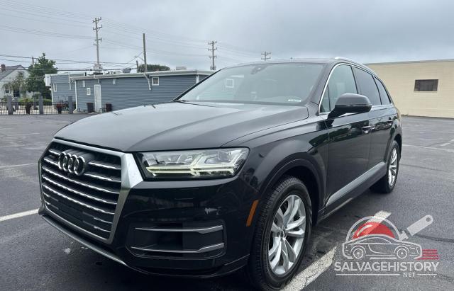 WA1LAAF71HD022303 2017 AUDI Q7 photo no. 2