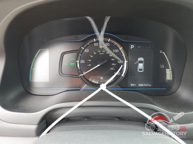 KMHC65LC3HU032004 2017 HYUNDAI IONIQ photo no. 9