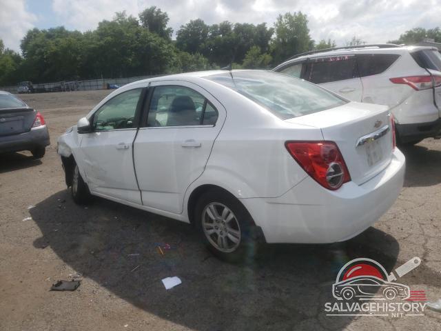 1G1JC5SG0E4116844 2014 CHEVROLET SONIC photo no. 2