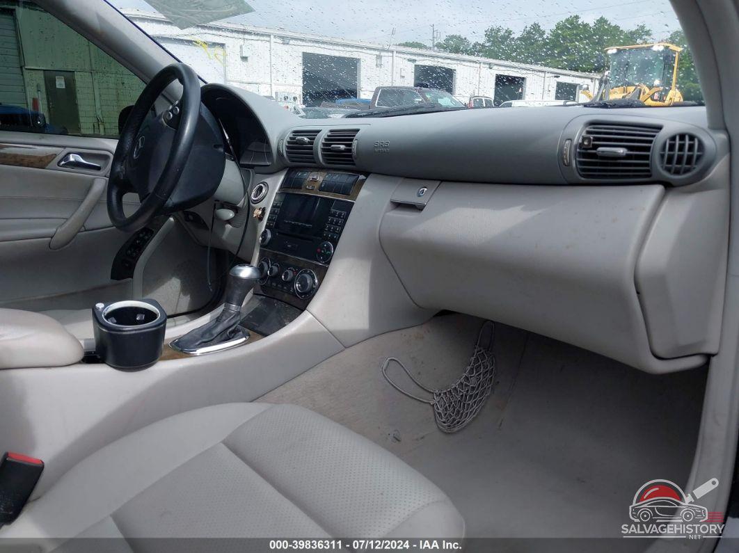 WDBRF52H87F856545 2007 BENZ C-CLASS C230 SPORT R photo no. 5