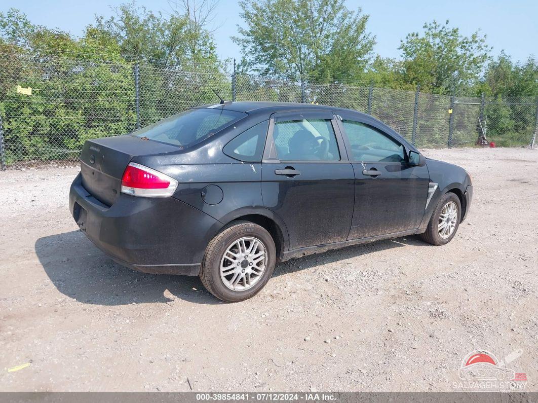 1FAHP35N48W137073 2008 FORD FOCUS photo no. 4