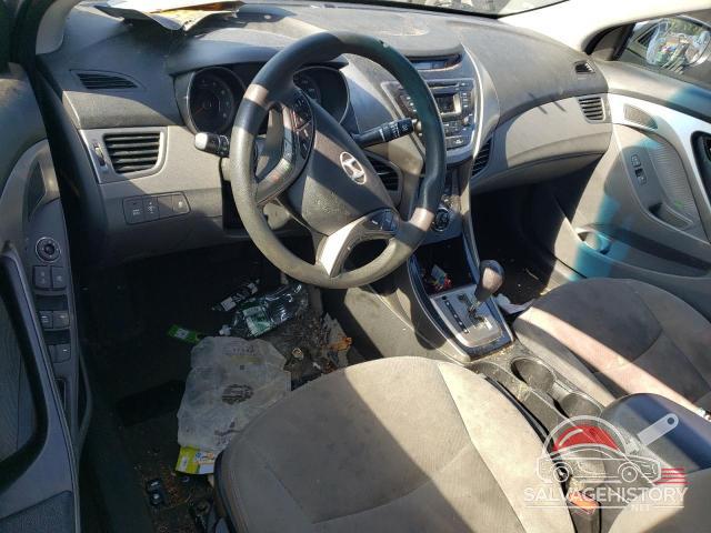5NPDH4AE6DH390669 2013 HYUNDAI ELANTRA photo no. 8