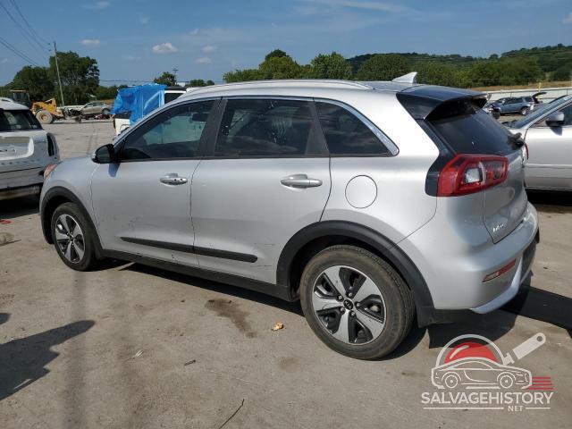 KNDCC3LC7H5037220 2017 KIA NIRO photo no. 2